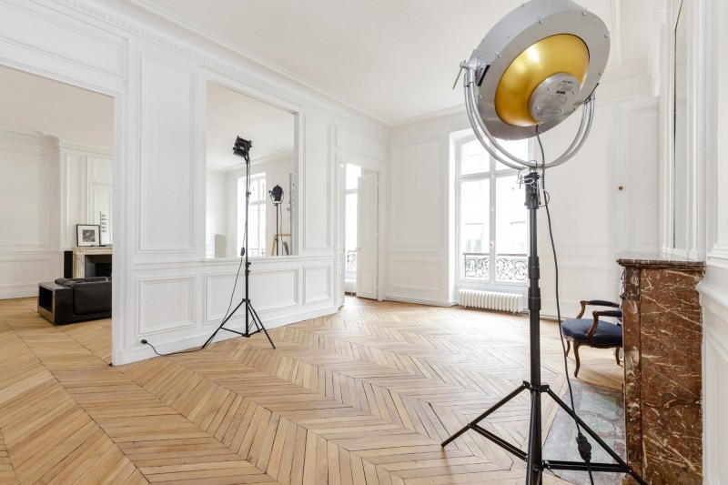 Shooting location with molded parquet floor Paris